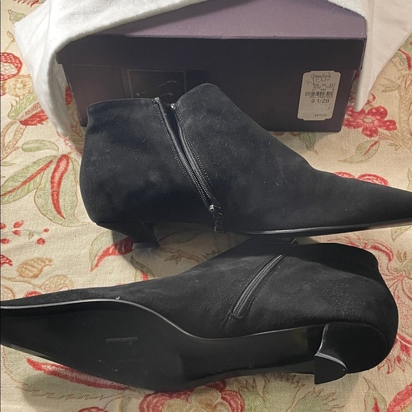 Prada Sleek Black Suede Kitten Heel Semi Square Ankle Booties Bags & Box - Picture 8 of 12